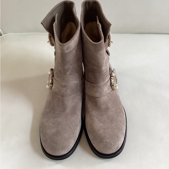 Jimmy Choo Suede Opal Grey Mid-Calf Moto Boots faux peal Multistrap Closure 7 - Picture 5 of 7